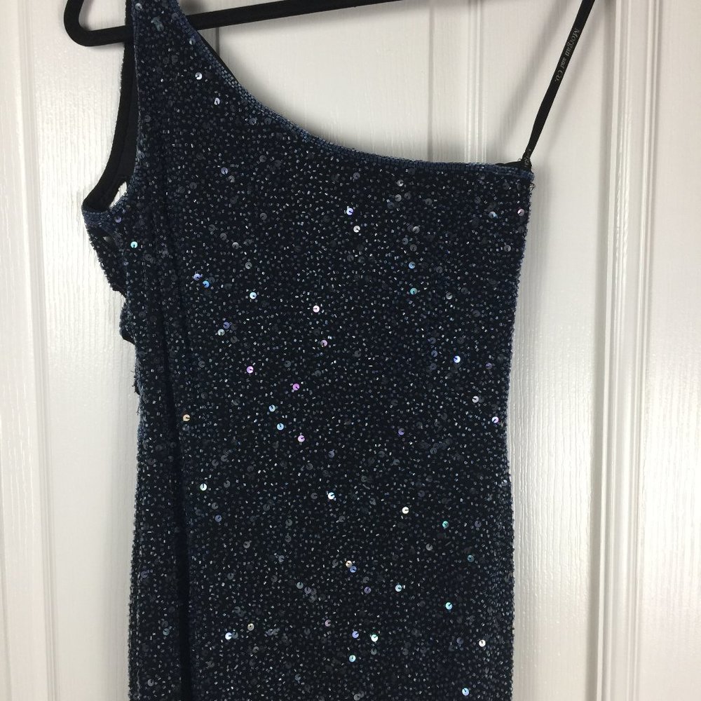 Morgan & Company Size 3-4 One Shoulder Full Length Beaded Gown